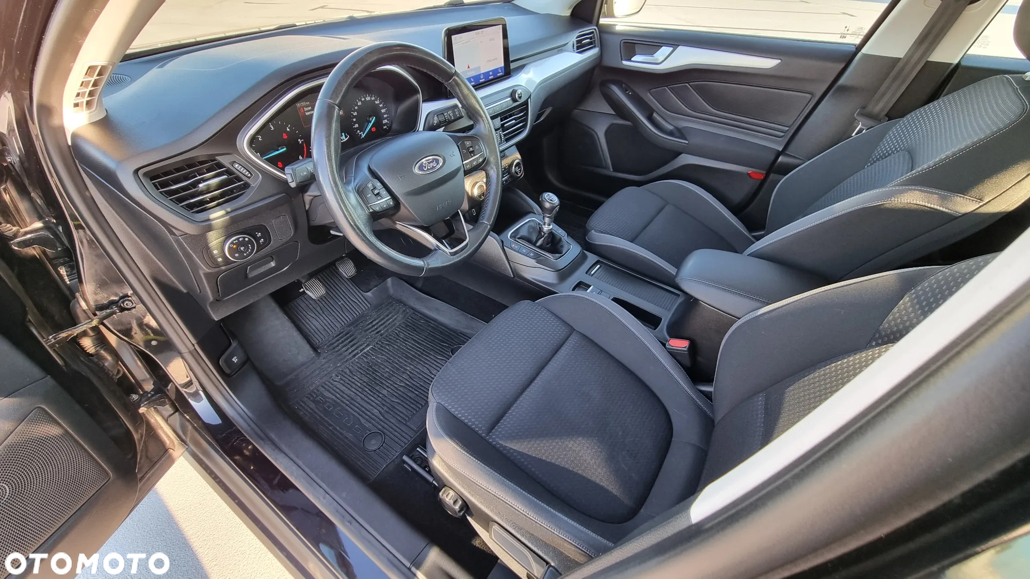 Ford Focus 1.5 TDCi Trend - 16