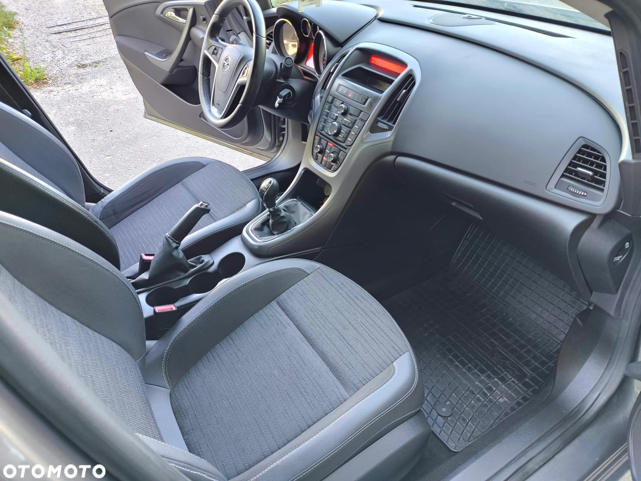 Opel Astra IV 1.4 T Active - 10