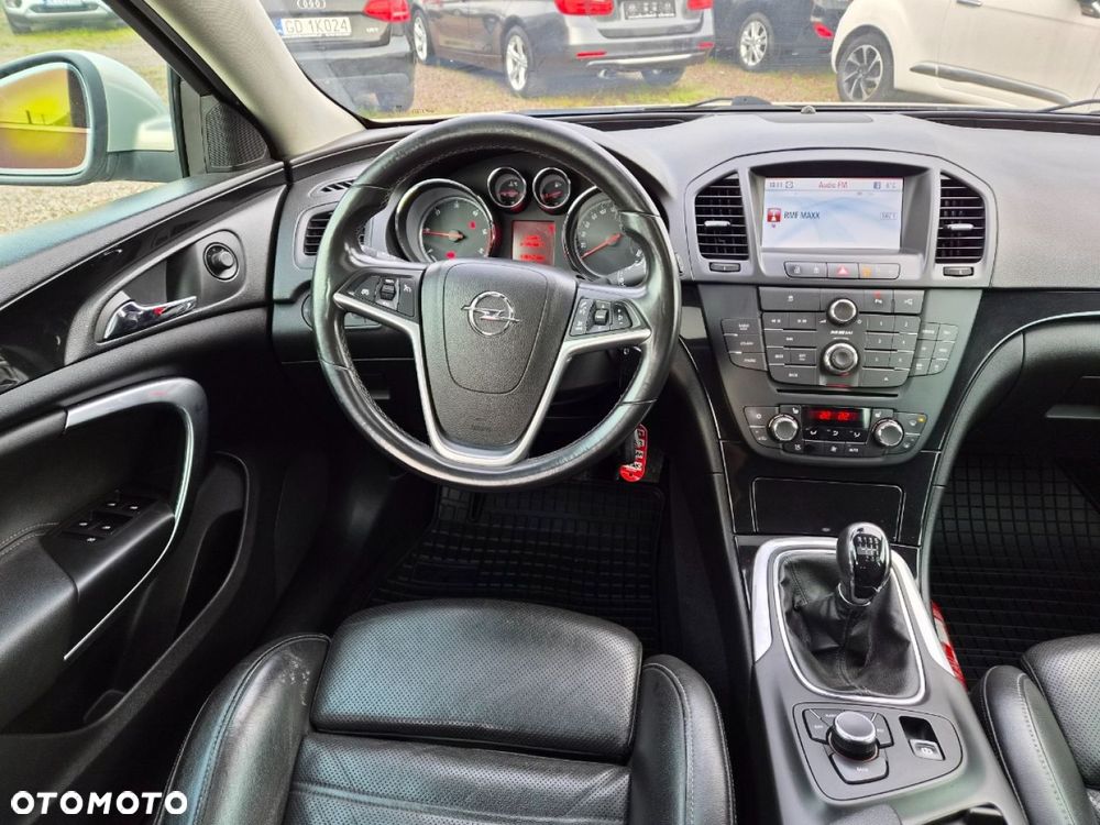 Opel Insignia 2.0 CDTI Cosmo - 18