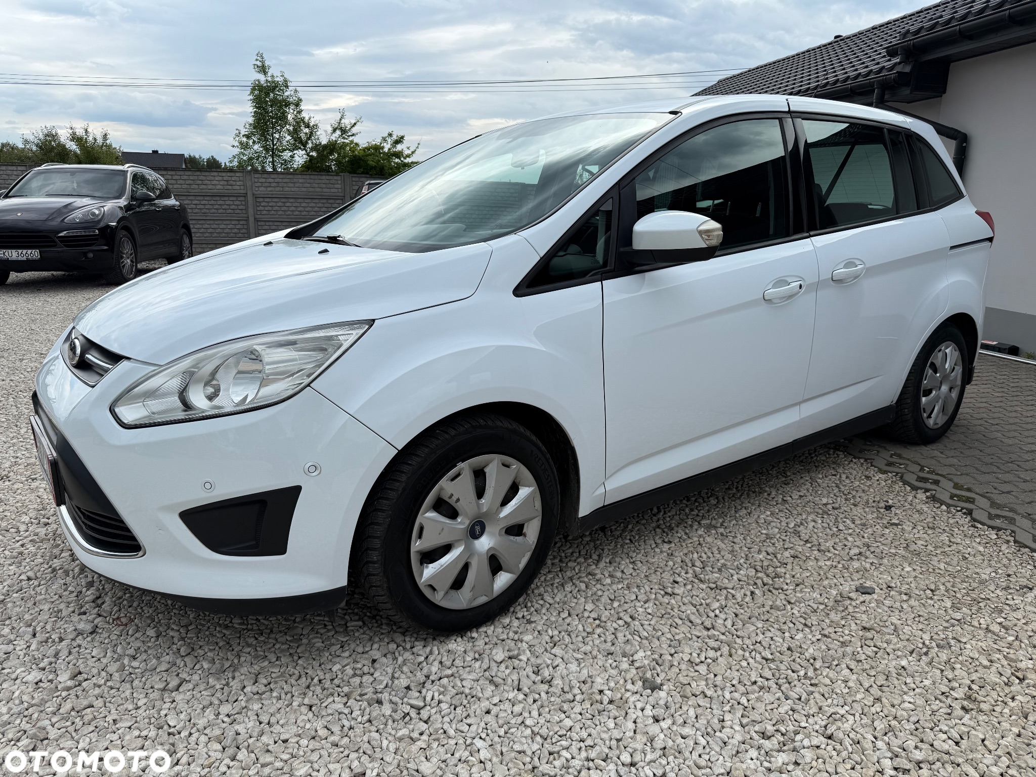 Ford Grand C-MAX 1.6 Titanium - 26