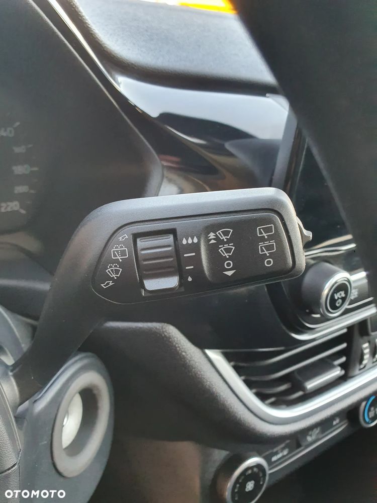 Ford Fiesta - 21