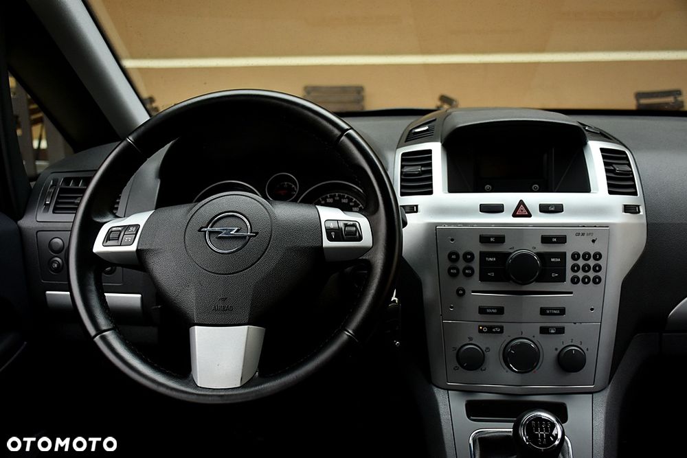 Opel Zafira 1.8 Edition 111 Jahre - 5