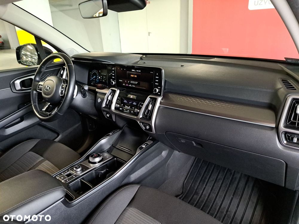 Kia Sorento - 16