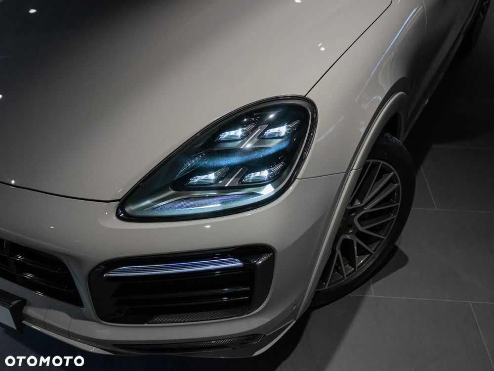 Porsche Cayenne - 13