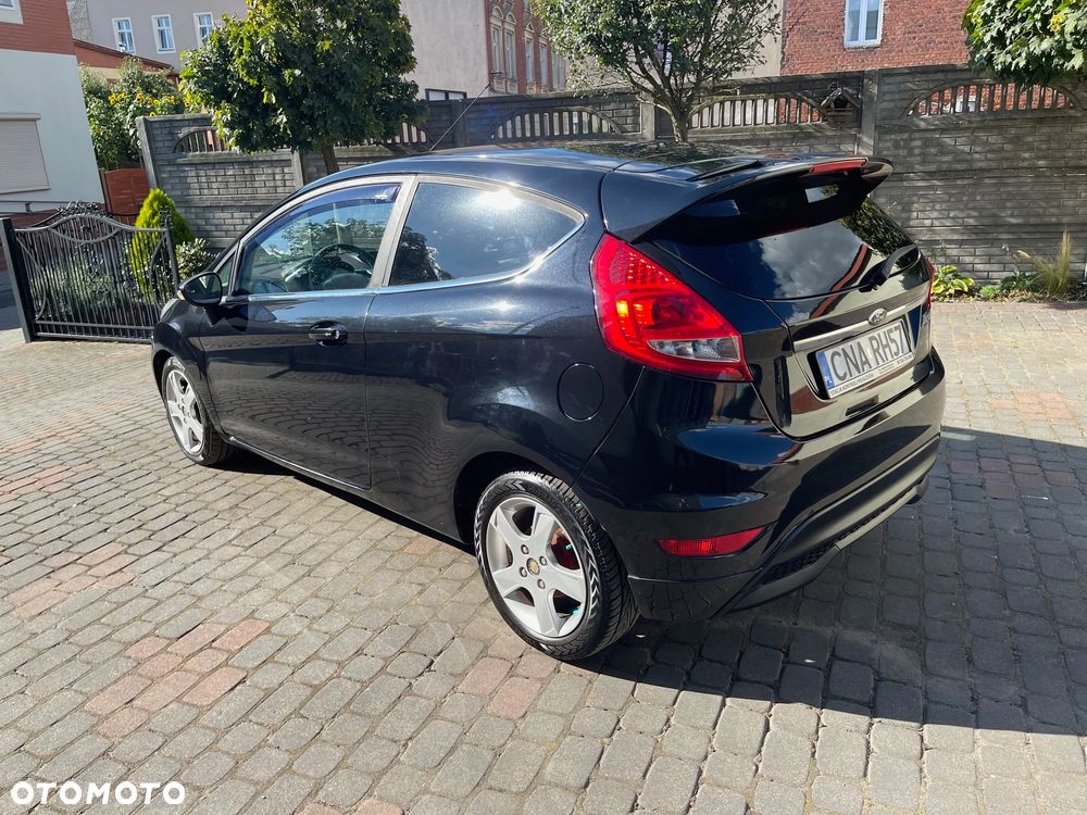 Ford Fiesta - 3
