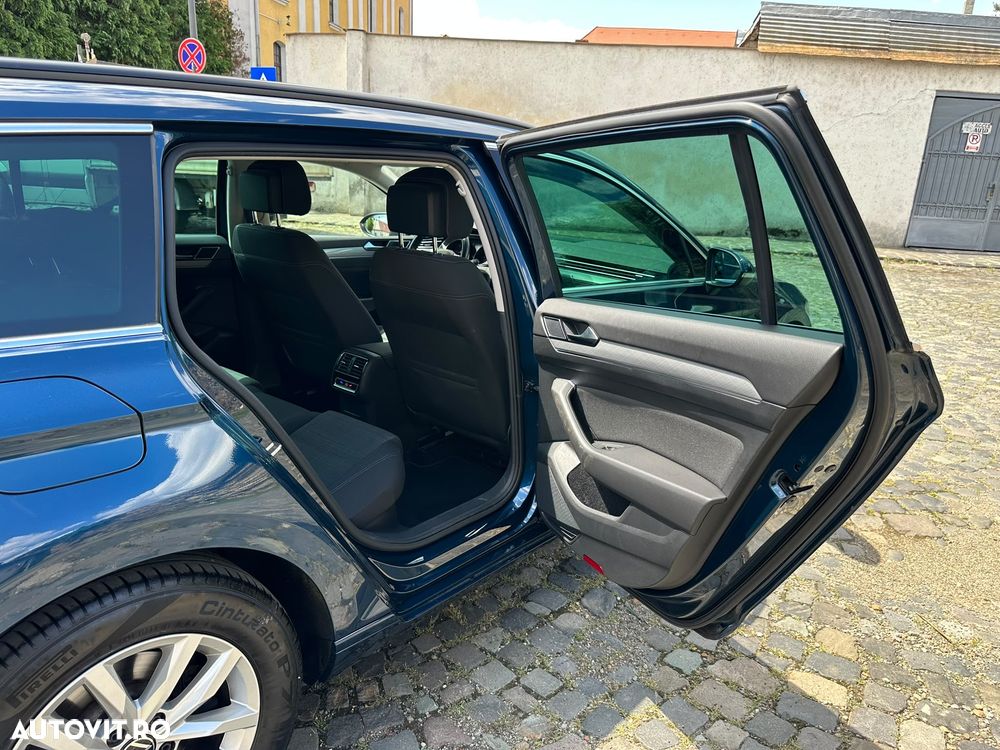 Volkswagen Passat 2.0 TDI DSG Comfortline - 37