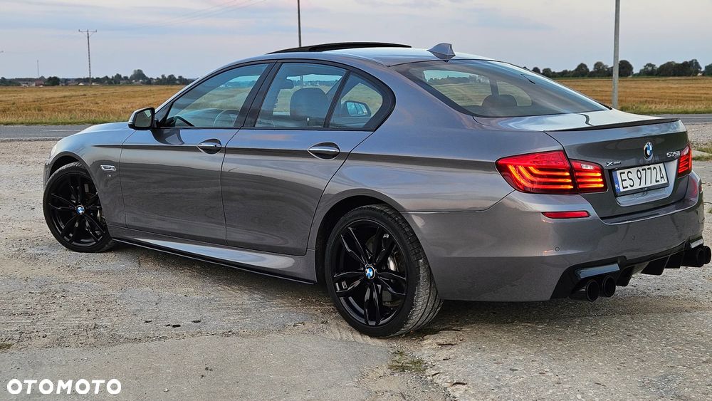 BMW Seria 5 535i xDrive - 9