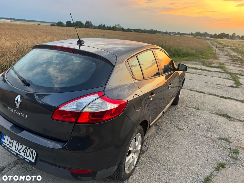 Renault Megane 1.6 16V Style Edition - 7