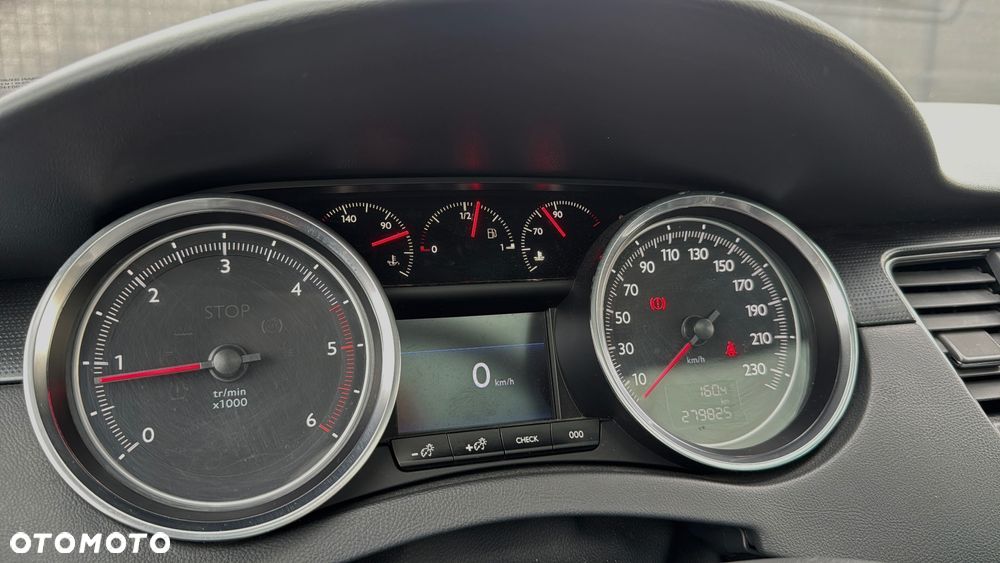 Peugeot 508 HDi FAP 140 Allure - 14