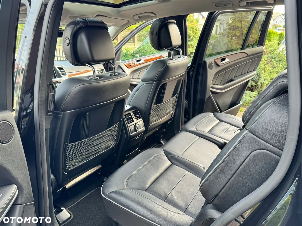 Mercedes-Benz GL 450 4Matic 7G-TRONIC - 22