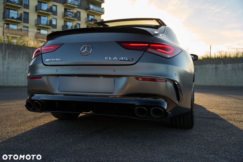 Mercedes-Benz CLA AMG 45 S 4-Matic 8G-DCT - 18