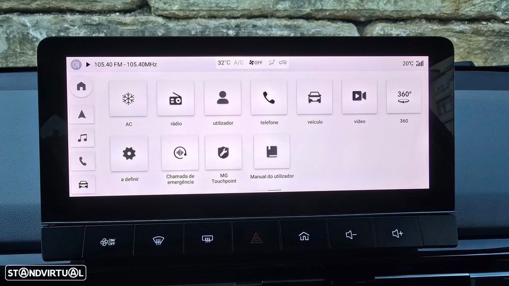 MG MG4 64 kWh Luxury - 39