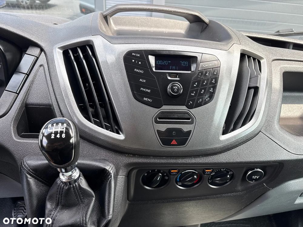 Ford Transit 2.0 TDCI Kontener 8 palet + winda 750kg **Niski przebieg**Klima**Super stan**Sprowadzony** - 11