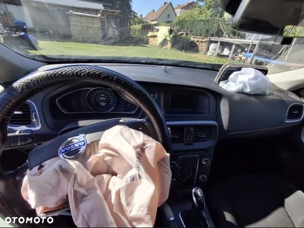 Volvo V40 Cross Country D3 Base - 9