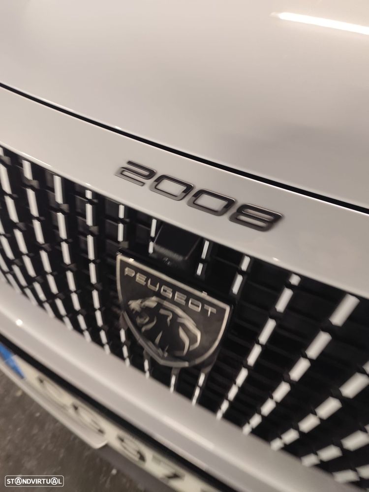 Peugeot e-2008 GT - 35