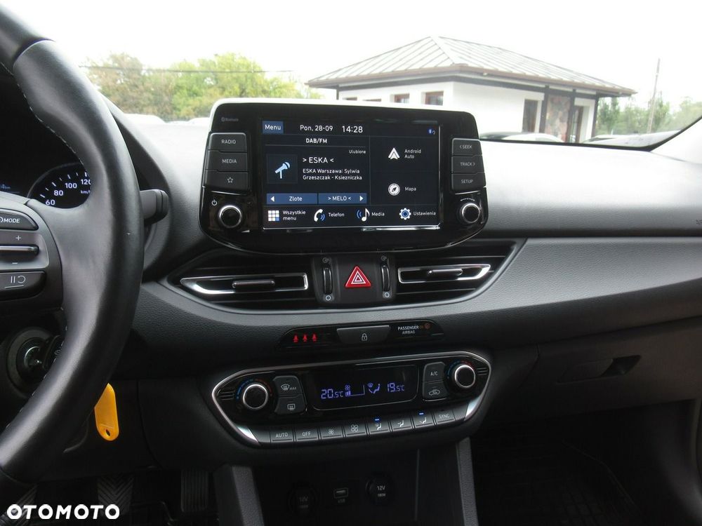 Hyundai i30 1.5 T-GDI 48V Smart - 16