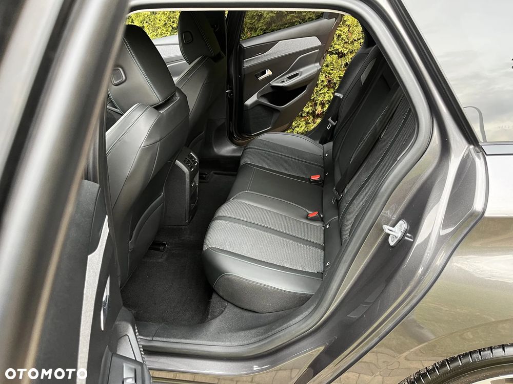 Peugeot 308 - 24