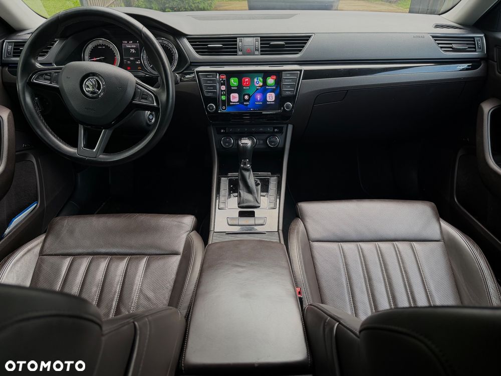 Skoda Superb 2.0 TDI L&K DSG - 21