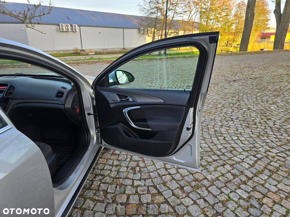 Opel Insignia 2.0 CDTI Cosmo - 27