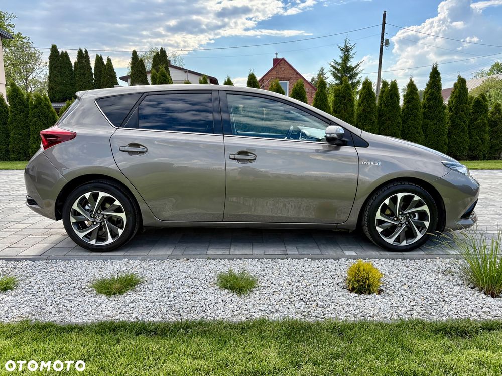 Toyota Auris - 6