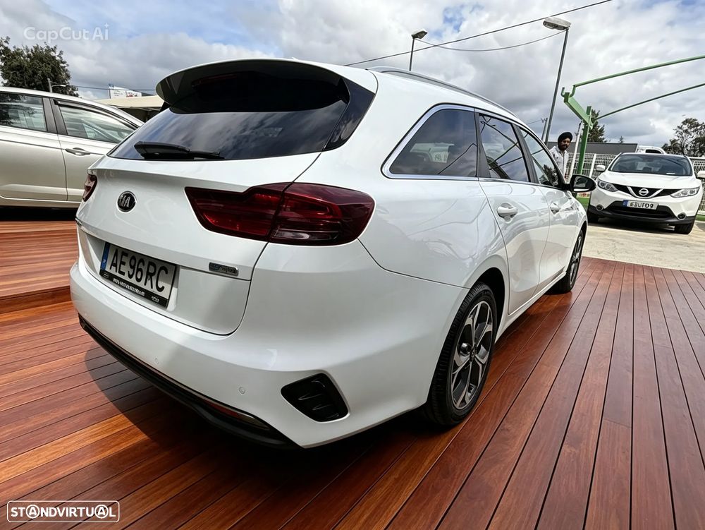 Kia Ceed SW 1.6 CRDi MHEV Drive+SRF - 8