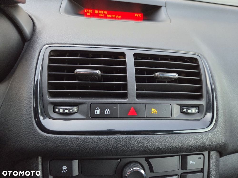 Opel Meriva - 26