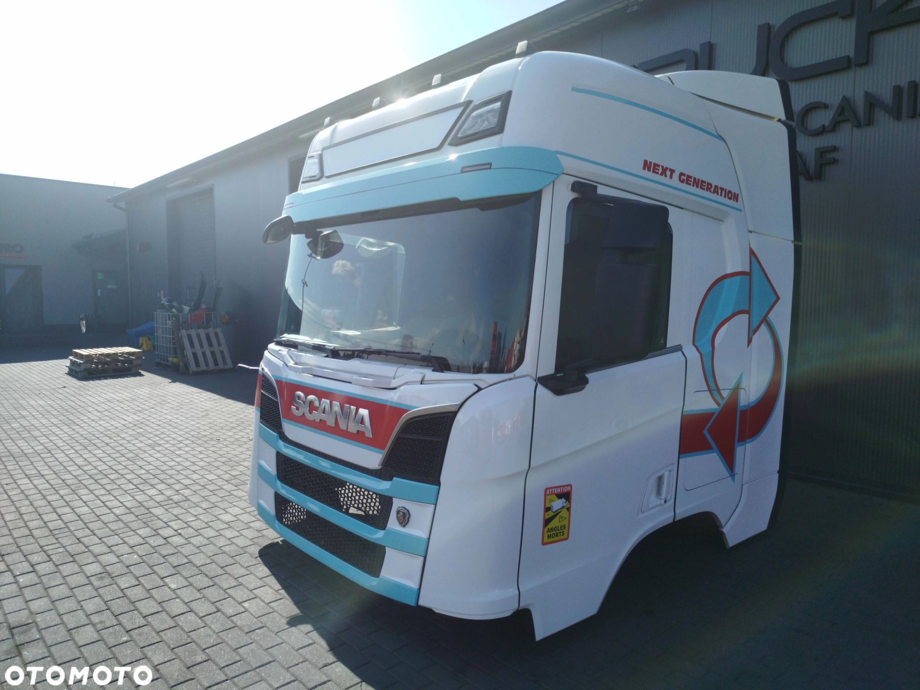 KABINA SCANIA R NTG - 7