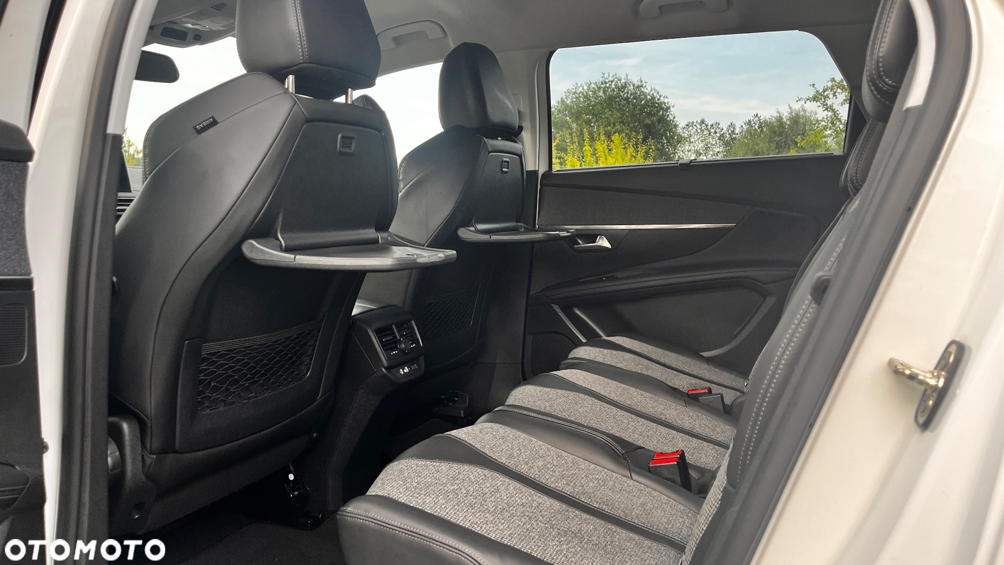 Peugeot 5008 HDI 115 Allure - 34