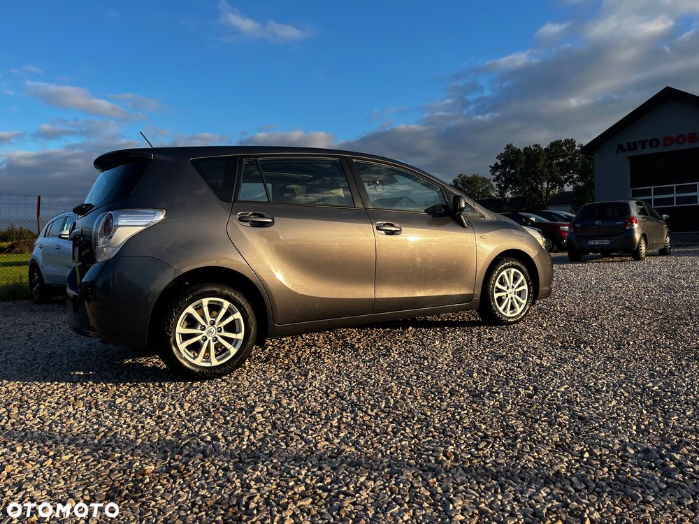 Toyota Verso 1.6 Sol EU5 - 9