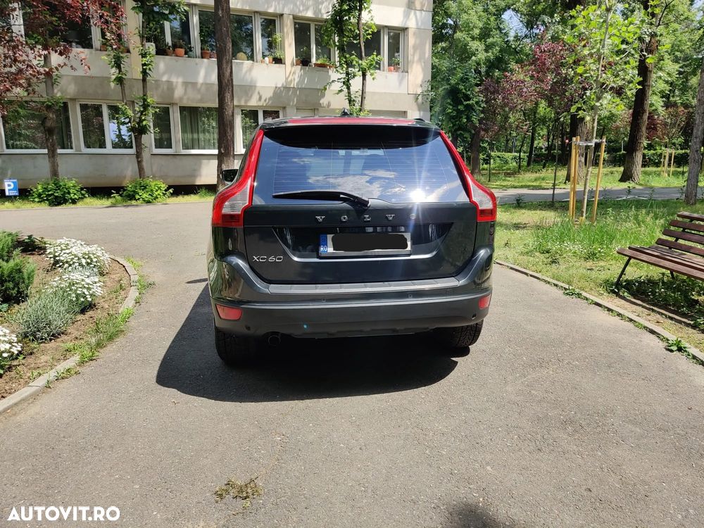 Volvo XC 60 D4 Geartronic Summum - 3