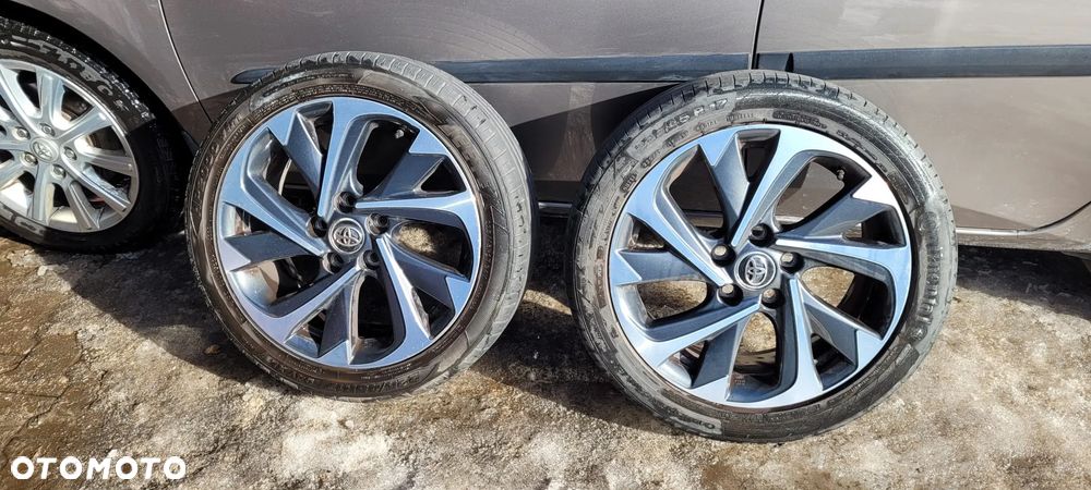 Toyota Auris 1.6 Premium Comfort - 2