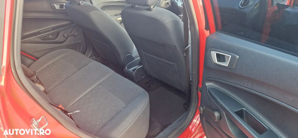 Ford Fiesta - 17