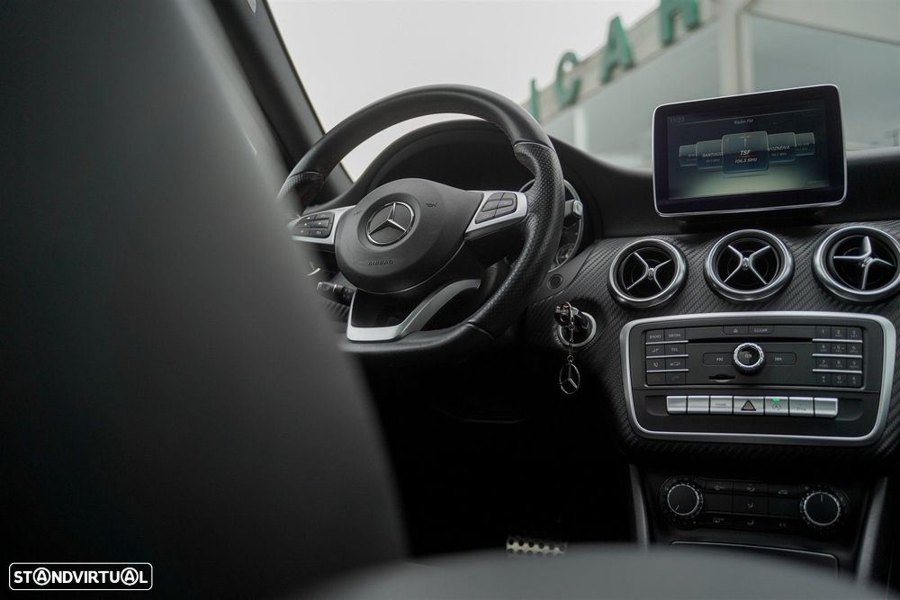 Mercedes-Benz A 220 d AMG Line Aut. - 17