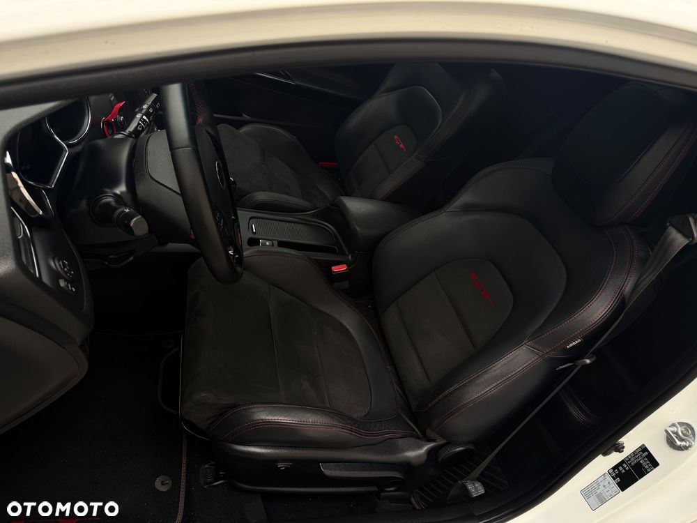 Kia Ceed 1.6 T-GDI GT-Challenge - 18