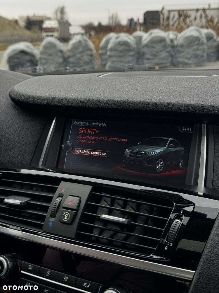 BMW X4 xDrive20i - 11