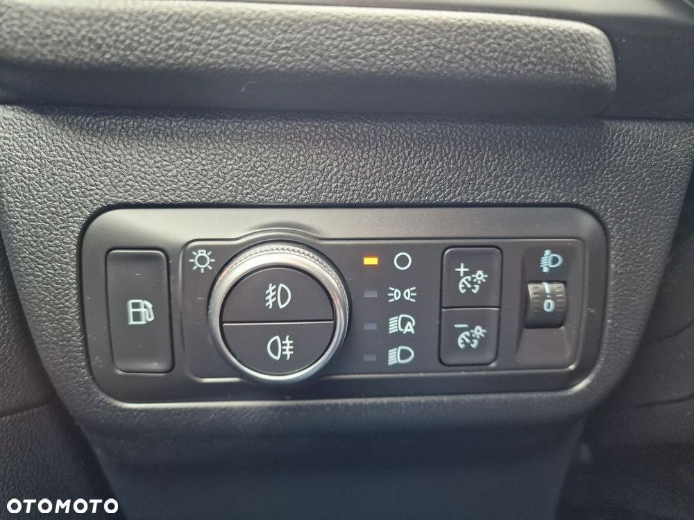 Ford Kuga 2.5 Duratec PHEV TITANIUM - 30