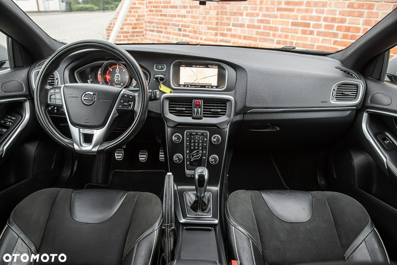Volvo V40 D3 RDesign - 5