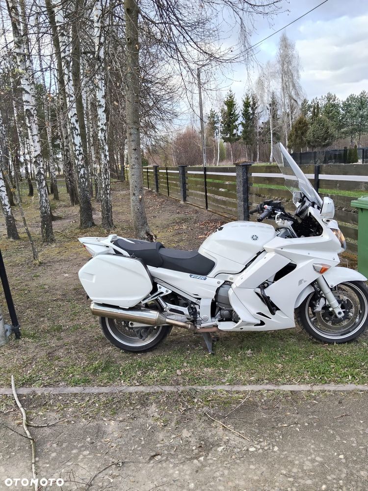Yamaha FJR - 1
