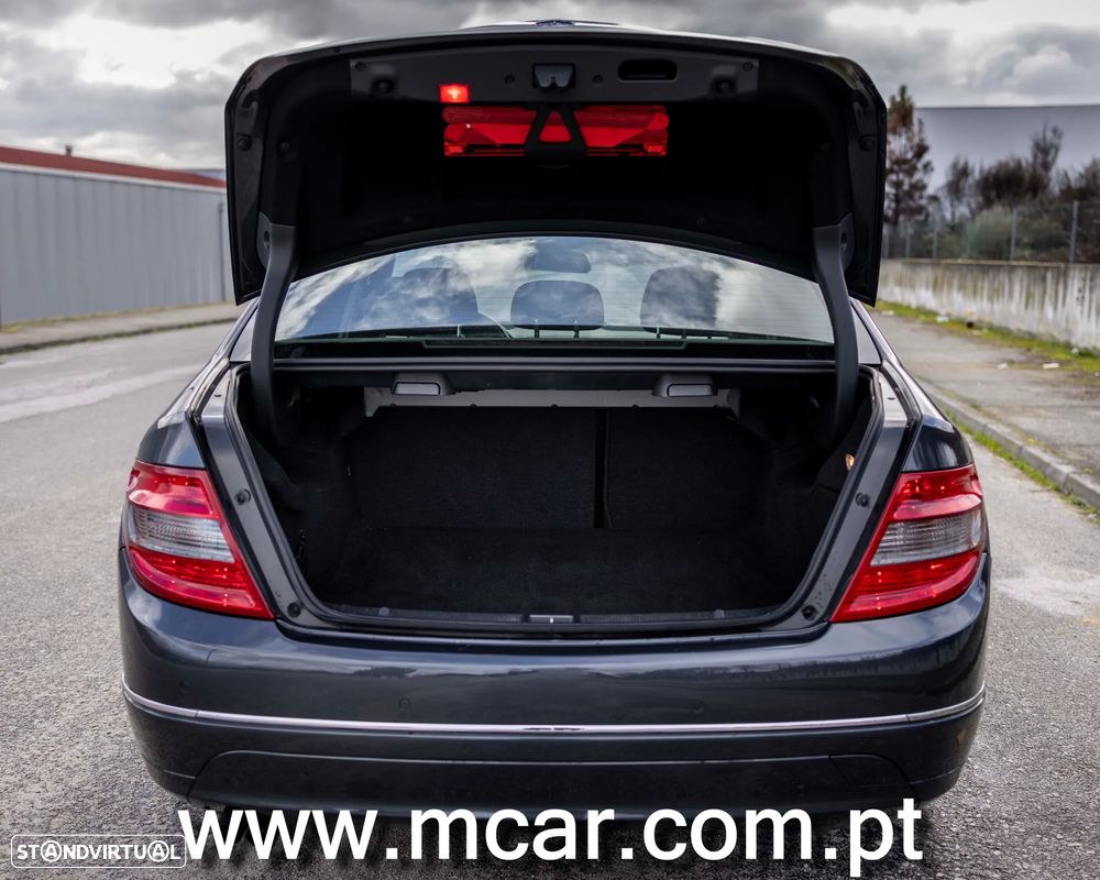 Mercedes-Benz C 200 CDI DPF BlueEFFICIENCY Avantgarde - 25