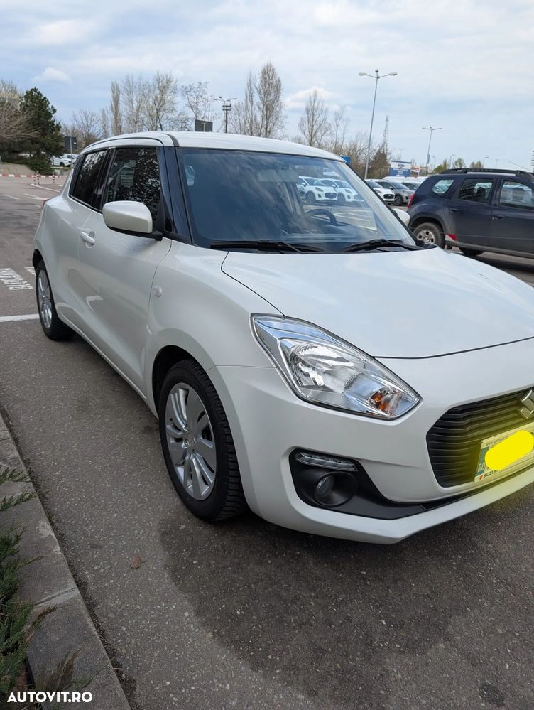 Suzuki Swift 1.0 BOOSTERJET Comfort - 9