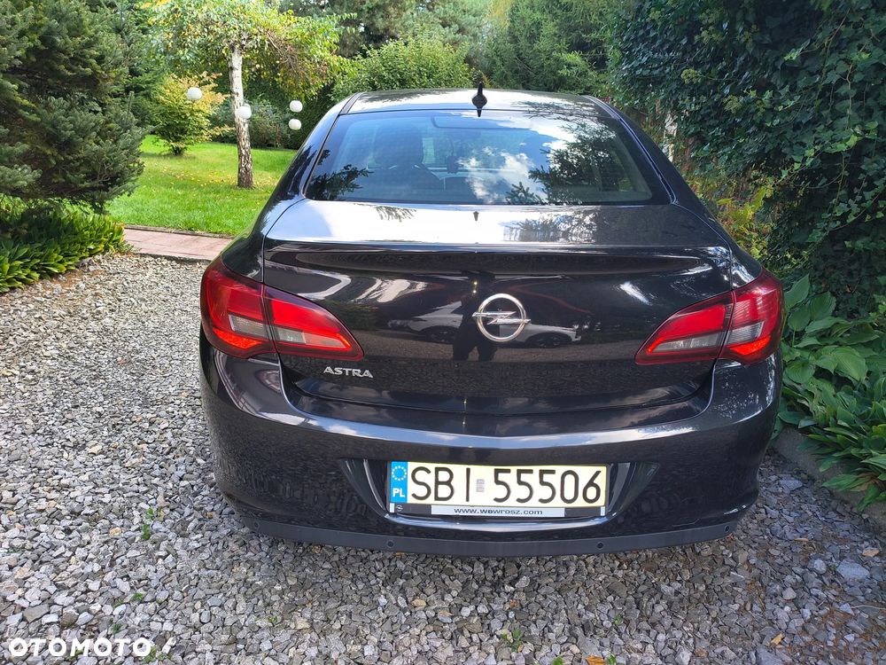 Opel Astra 1.6 Business EU6 - 4
