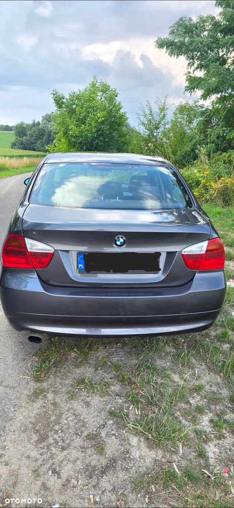 BMW Seria 3 - 1