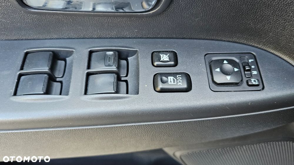 Mitsubishi ASX 1.6 Intense Plus Navi Blue Edition - 16