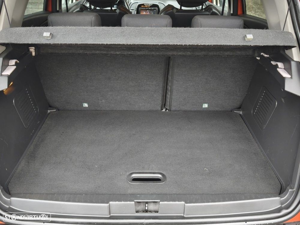 Renault Captur dCi 90 EDC Dynamique - 24