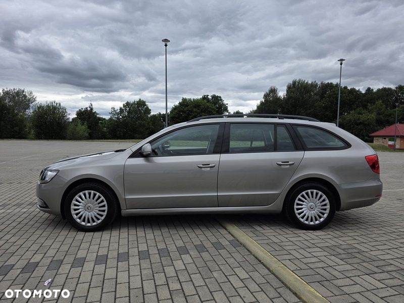 Skoda Superb 1.6 TDI Green tec Active - 6
