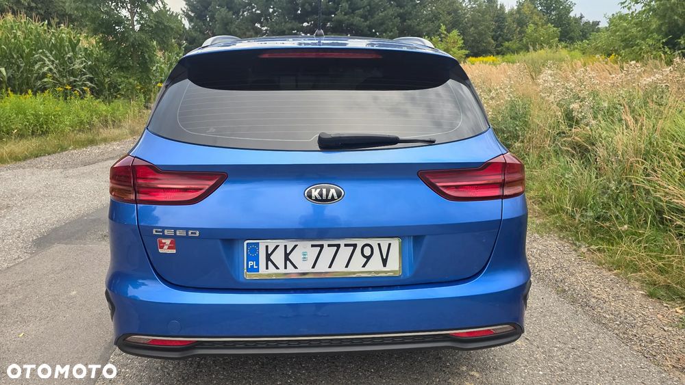 Kia Ceed 1.4 L - 7