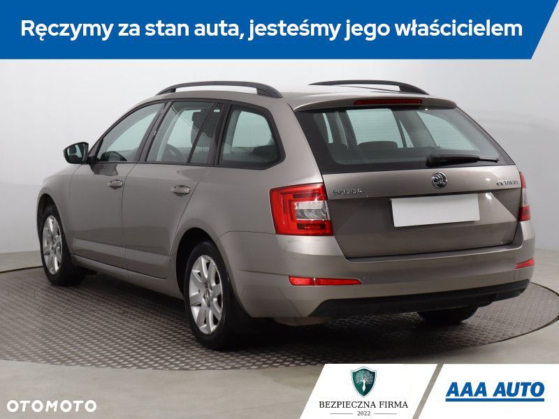 Skoda Octavia - 5