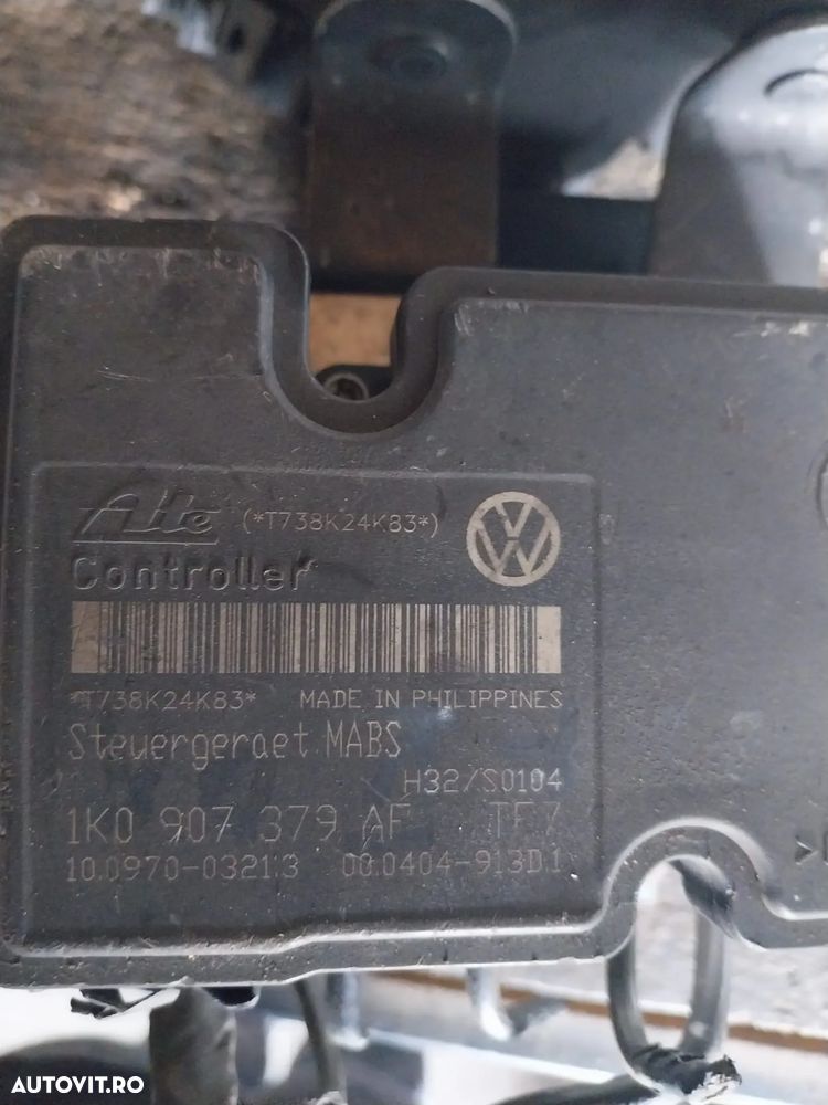 VAND POMPA ABS VOLKSWAGEN CADDY 2010, COD 1 K0 907 379 AF - 1