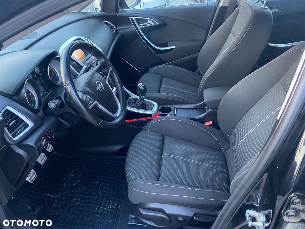 Opel Astra 1.4 Turbo Cosmo - 19