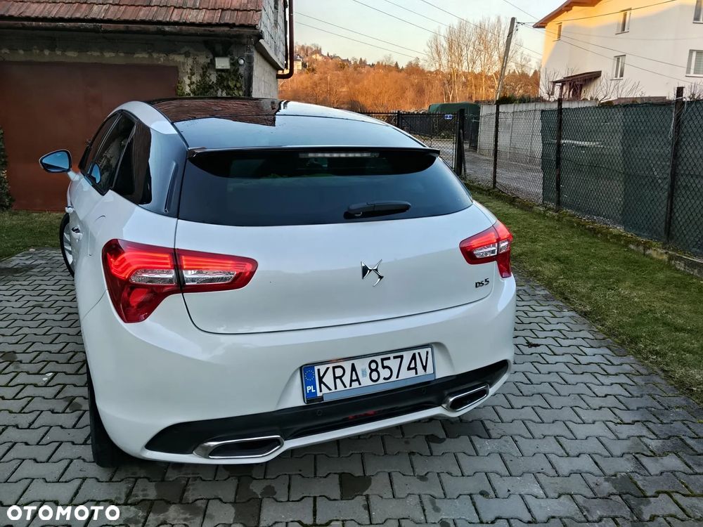 DS Automobiles DS 5 - 5